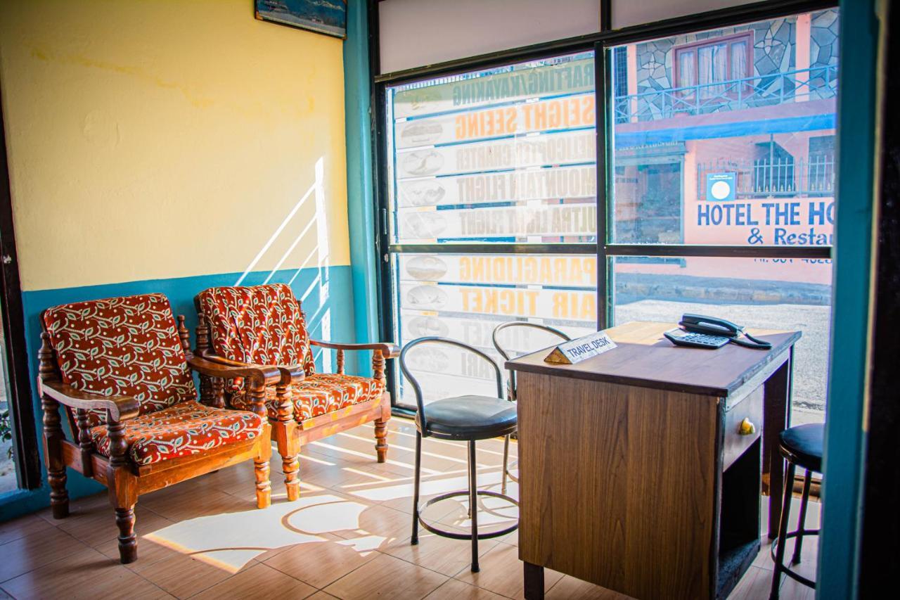 Hotel Plaza Nepal Покхара Экстерьер фото